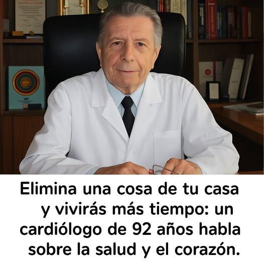 Cardiólogo advierte: este hábito al despertar podría aumentar el riesgo de problemas cardíacos (un error común de pocos segundos)