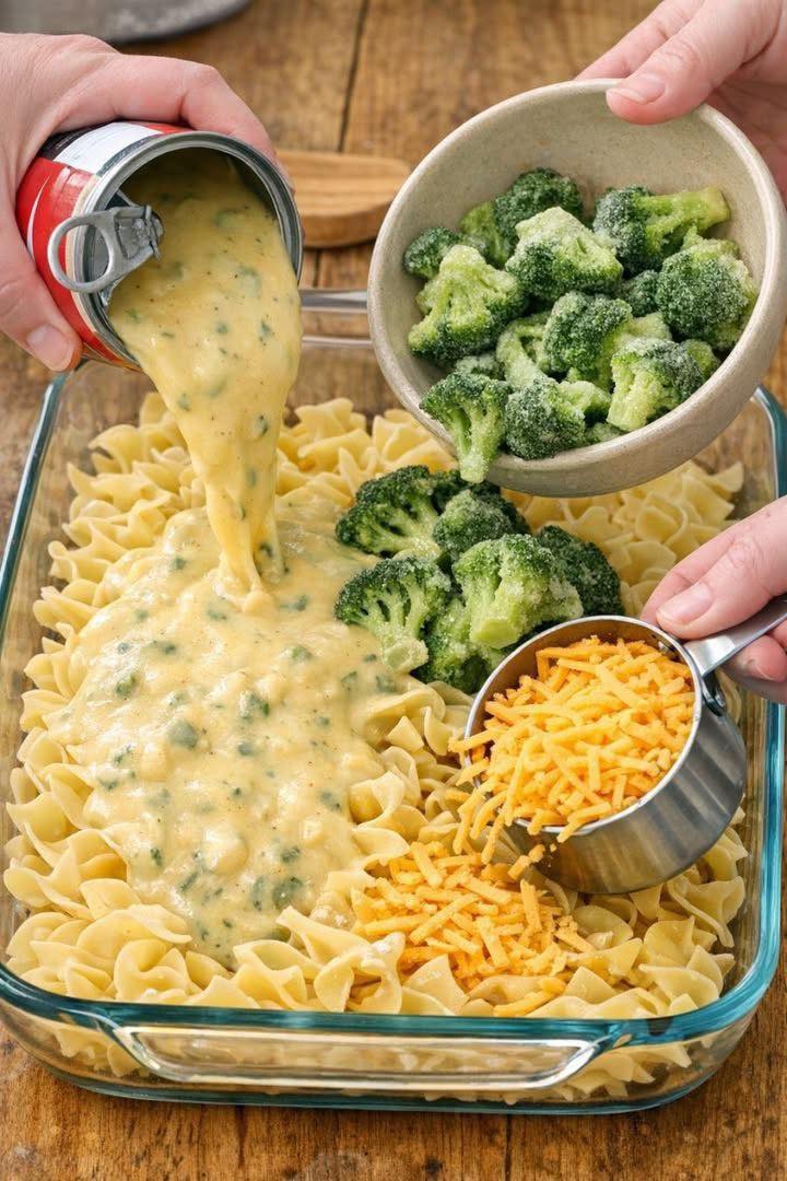 Cacerola de fideos de brócoli de cheddar horneado