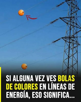 El verdadero motivo por el que hay grandes bolas de colores en los cables eléctricos