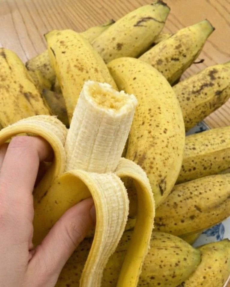 Si tienes más de 50 años, comer un plátano al día podría causar… Ver más