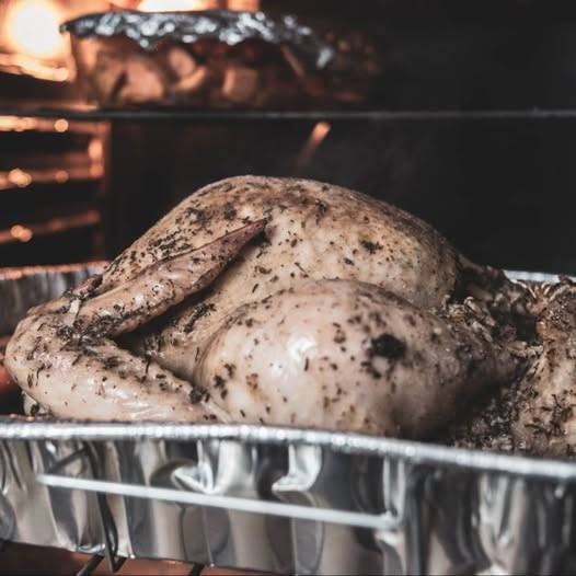Pollo en la alimentación: beneficios, cuidados y consejos de consumo