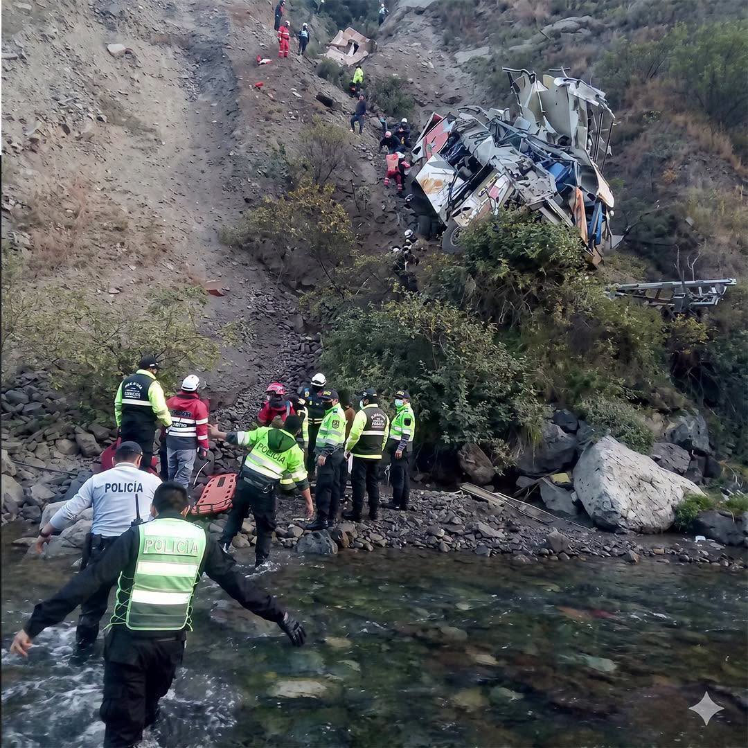 Tragedia en la carretera de la Mixteca en Oaxaca: 27 fallecidos